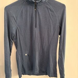 Hi-Tec Women’s Lightweight Quarter-Zip Pullover in Dusty Blue